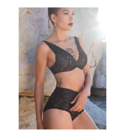 Aubade Rosessence Comfort Triangle Plunge Bra 5 Aubade Rosessence Comfort Triangle Plunge Bra -Her Room Store aubade aub001 hk12 02 cs2