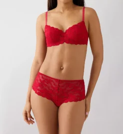 Feeling Famous Balconette Contour Underwire Bra 7 Feeling Famous Balconette Contour Underwire Bra -Her Room Store b temptd by wacoal btmp01 953309 cs4