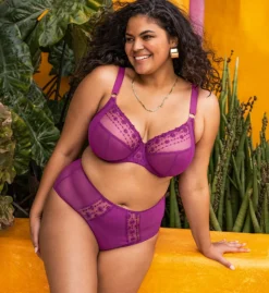 ELOMI Matilda Underwire Plunge Bra 8 ELOMI Matilda Underwire Plunge Bra -Her Room Store elomi elom01 el8900 cs5