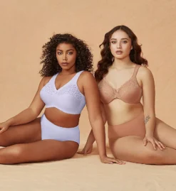 Glamorise Magic Lift Cotton Full Figure Wireless Support Bra -Her Room Store glamorise glam01 1001 cs3